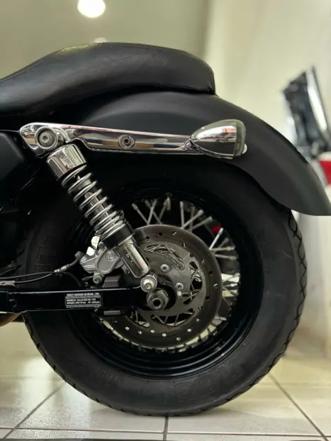 HARLEY DAVIDSON Sportster XL 1200 Custom CB, Foto 14 HARLEY DAVIDSON Sportster XL 1200 Custom CB, Foto 14