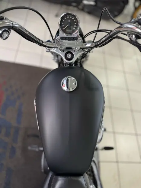 HARLEY DAVIDSON Sportster XL 1200 Custom CB, Foto 15 HARLEY DAVIDSON Sportster XL 1200 Custom CB, Foto 15