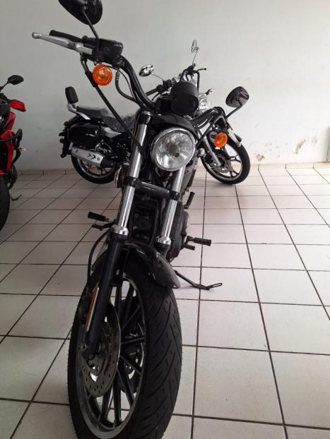 HARLEY DAVIDSON Sportster XL 883 R, Foto 5
