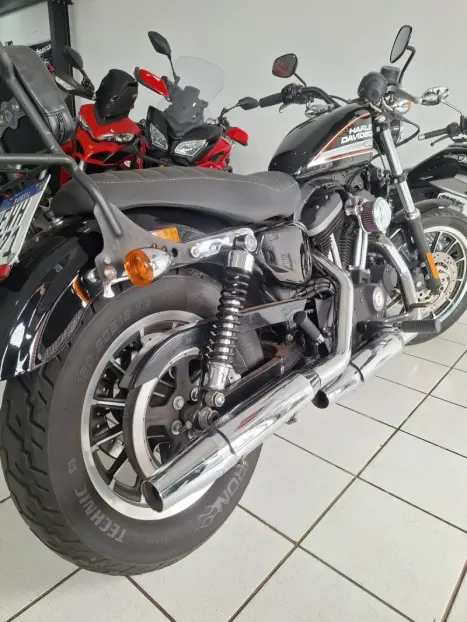 HARLEY DAVIDSON Sportster XL 883 R, Foto 16