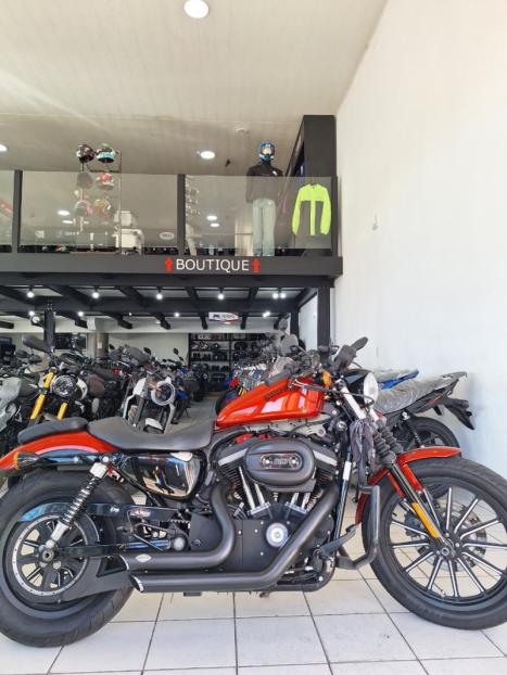 HARLEY DAVIDSON Sportster XL 883 IRON, Foto 1