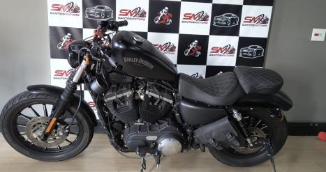 HARLEY DAVIDSON Sportster XL 883 CUSTOM, Foto 2