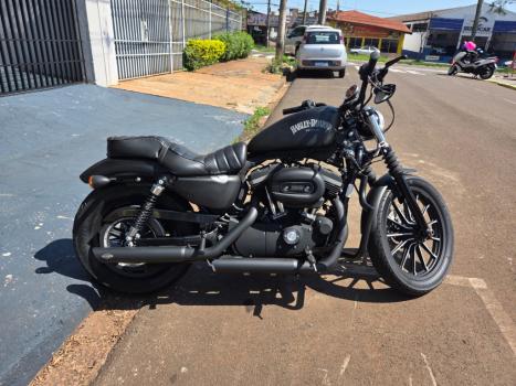HARLEY DAVIDSON Sportster XL 883 IRON, Foto 3