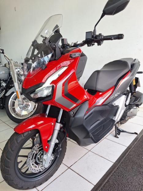 HONDA ADV 150 , Foto 5