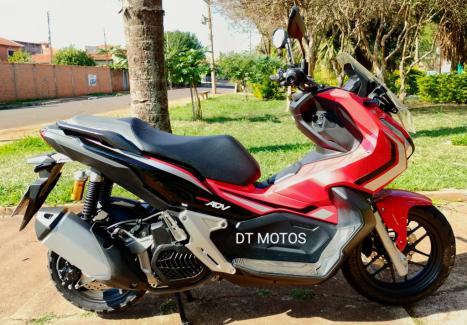 HONDA ADV 150 ABS, Foto 2