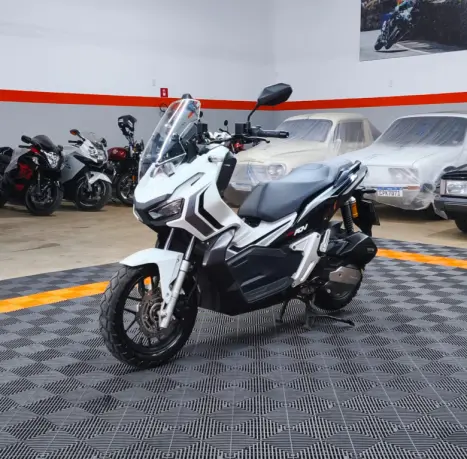 HONDA ADV 150 ABS, Foto 2 HONDA ADV 150 ABS, Foto 2