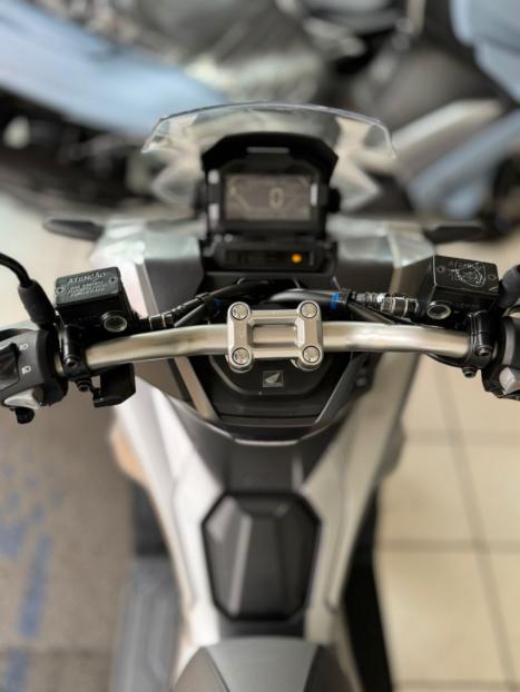 HONDA ADV 150 ABS, Foto 3