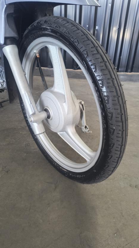 HONDA Biz 100 +, Foto 10
