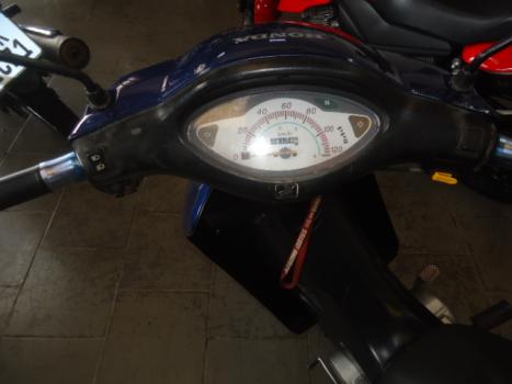 HONDA Biz 100 ES, Foto 3