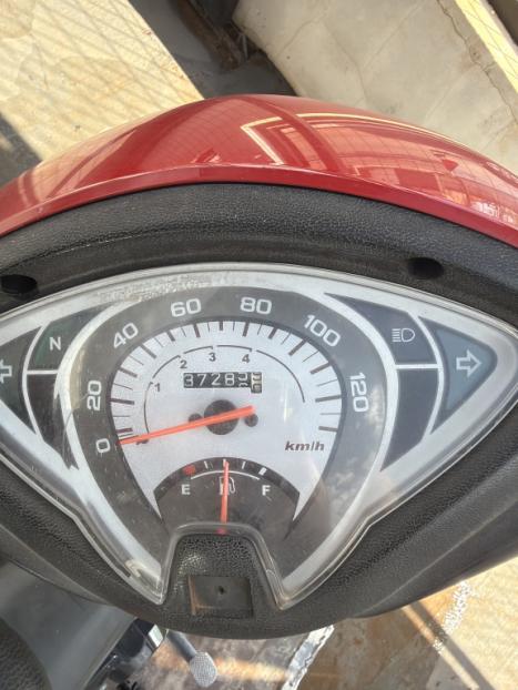 HONDA Biz 100 K, Foto 3