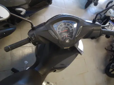 HONDA Biz 110 I , Foto 3