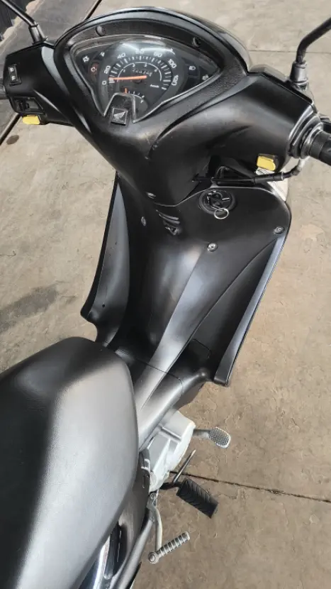 HONDA Biz 110 I , Foto 5