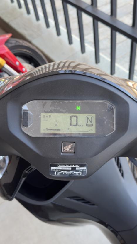 HONDA Biz 125 ES, Foto 2
