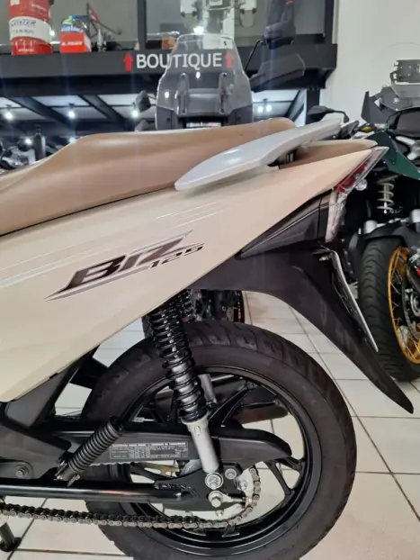 HONDA Biz 125 EX, Foto 10