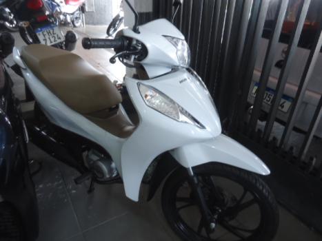 HONDA Biz 125 EX, Foto 2