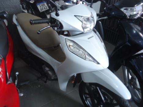 HONDA Biz 125 EX, Foto 2