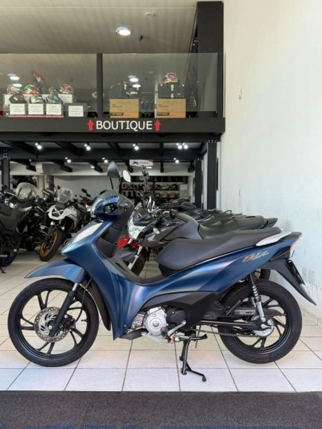 HONDA Biz 125 EX, Foto 2