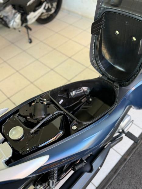 HONDA Biz 125 EX, Foto 8