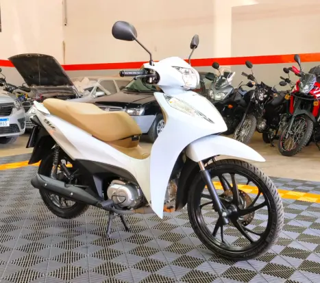 HONDA Biz 125 EX, Foto 4