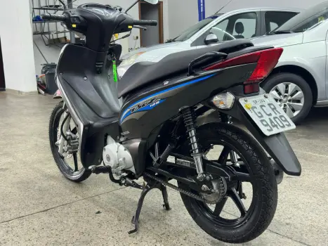 HONDA Biz 125 EX, Foto 3
