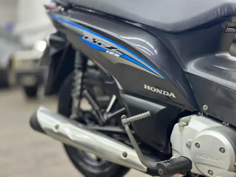 HONDA Biz 125 EX, Foto 5