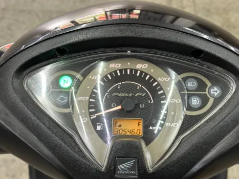 HONDA Biz 125 EX, Foto 9