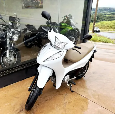 HONDA Biz 125 EX, Foto 4