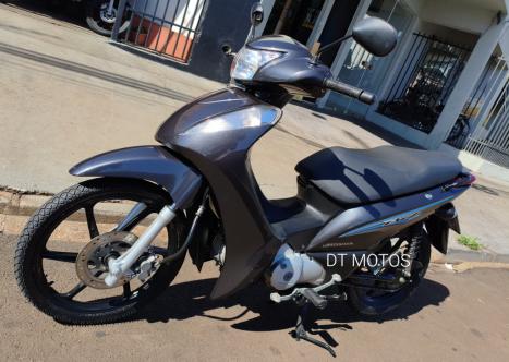 HONDA Biz 125 EX, Foto 5