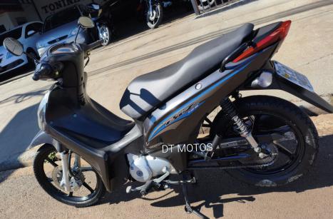 HONDA Biz 125 EX, Foto 6