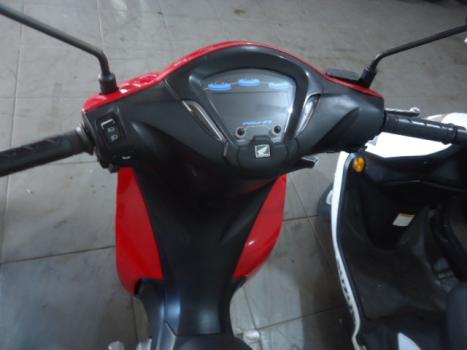 HONDA Biz 125 EX, Foto 3