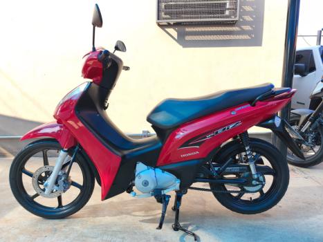 HONDA Biz 125 EX, Foto 4