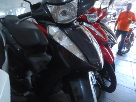 HONDA Biz 125 EX, Foto 2