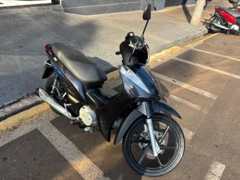 HONDA Biz 125 EX, Foto 3