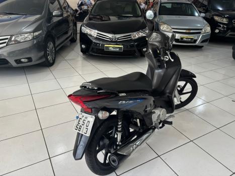 HONDA Biz 125 EX, Foto 9