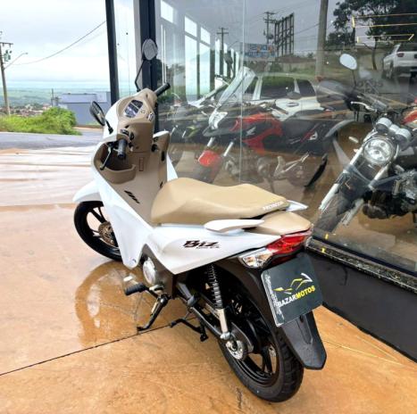 HONDA Biz 125 EX, Foto 5