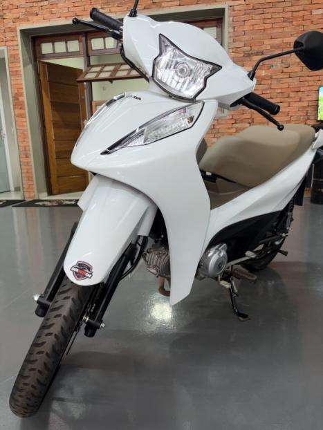 HONDA Biz 125 EX, Foto 6