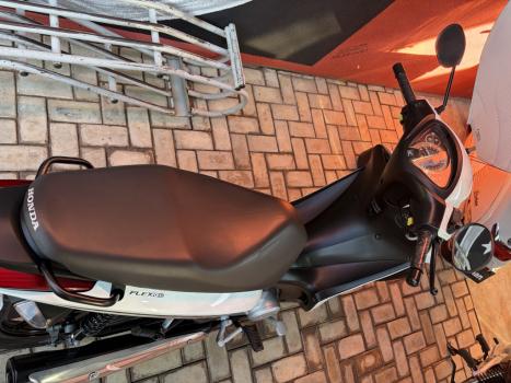 HONDA Biz 125 EX, Foto 2