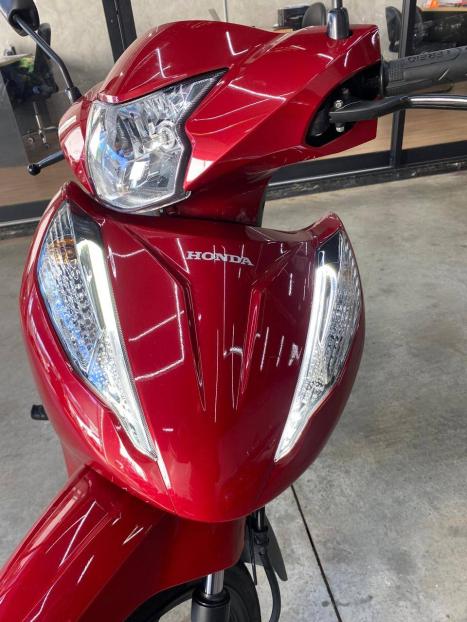 HONDA Biz 125 EX, Foto 2