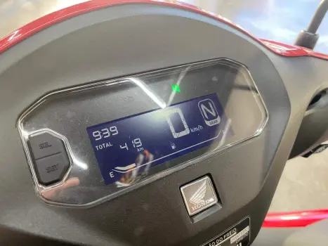 HONDA Biz 125 EX, Foto 8