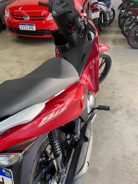 HONDA Biz 125 EX, Foto 9