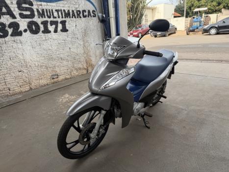HONDA Biz 125 EX, Foto 3