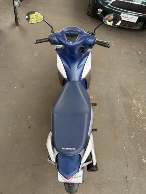 HONDA Biz 125 EX, Foto 7