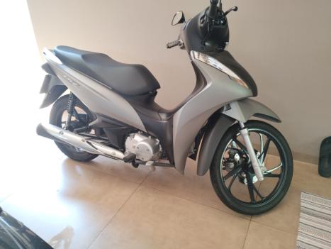 HONDA Biz 125 EX, Foto 2