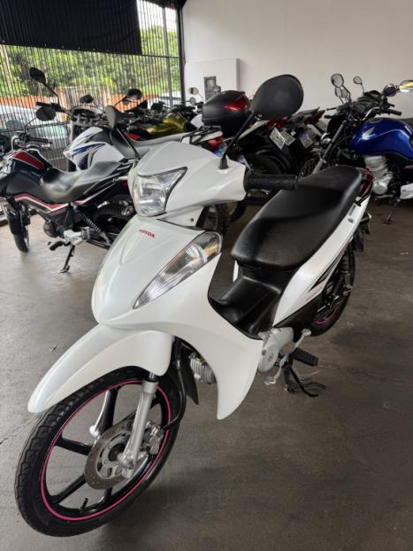 HONDA Biz 125 FLEX, Foto 2