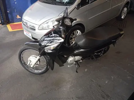 HONDA Biz 125 KS, Foto 2