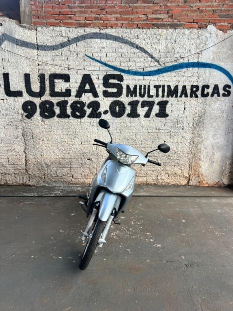 HONDA Biz 125 KS, Foto 3