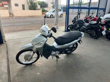 HONDA Biz 125 KS, Foto 6