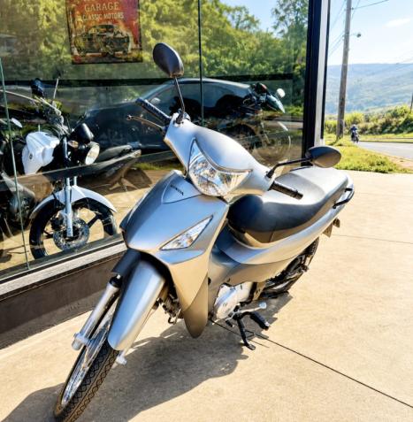 HONDA Biz 125 KS, Foto 4