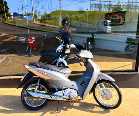 HONDA Biz 125 KS, Foto 6