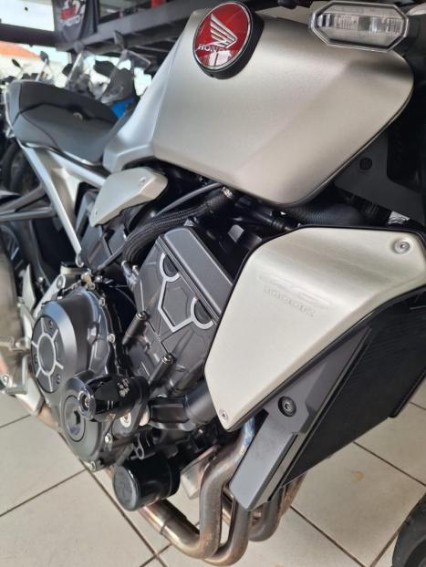 HONDA CB 1000 R ABS, Foto 8